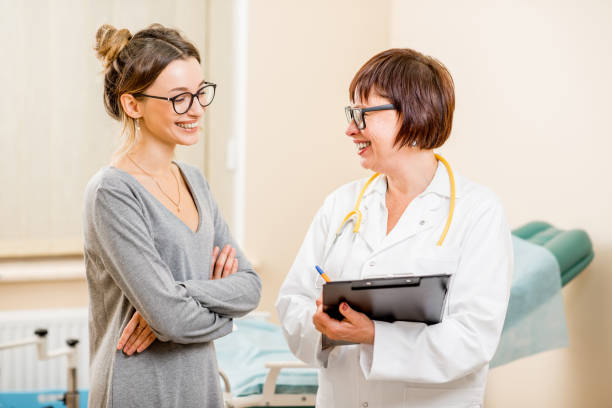 Coronavirus and safety measures for pregnant women and childbirth: FAQs